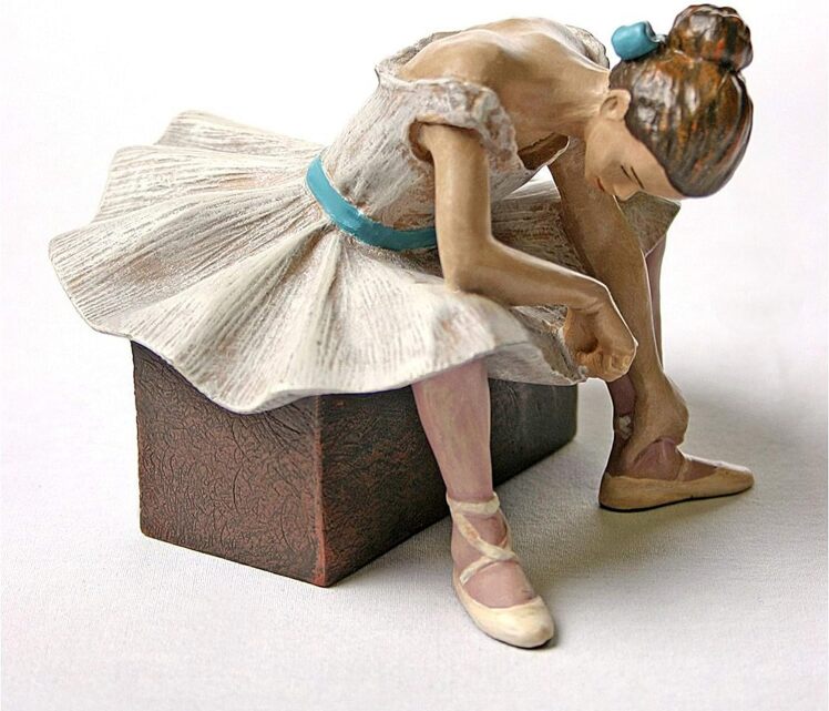 مجسمه رقاص های ادگار دگا