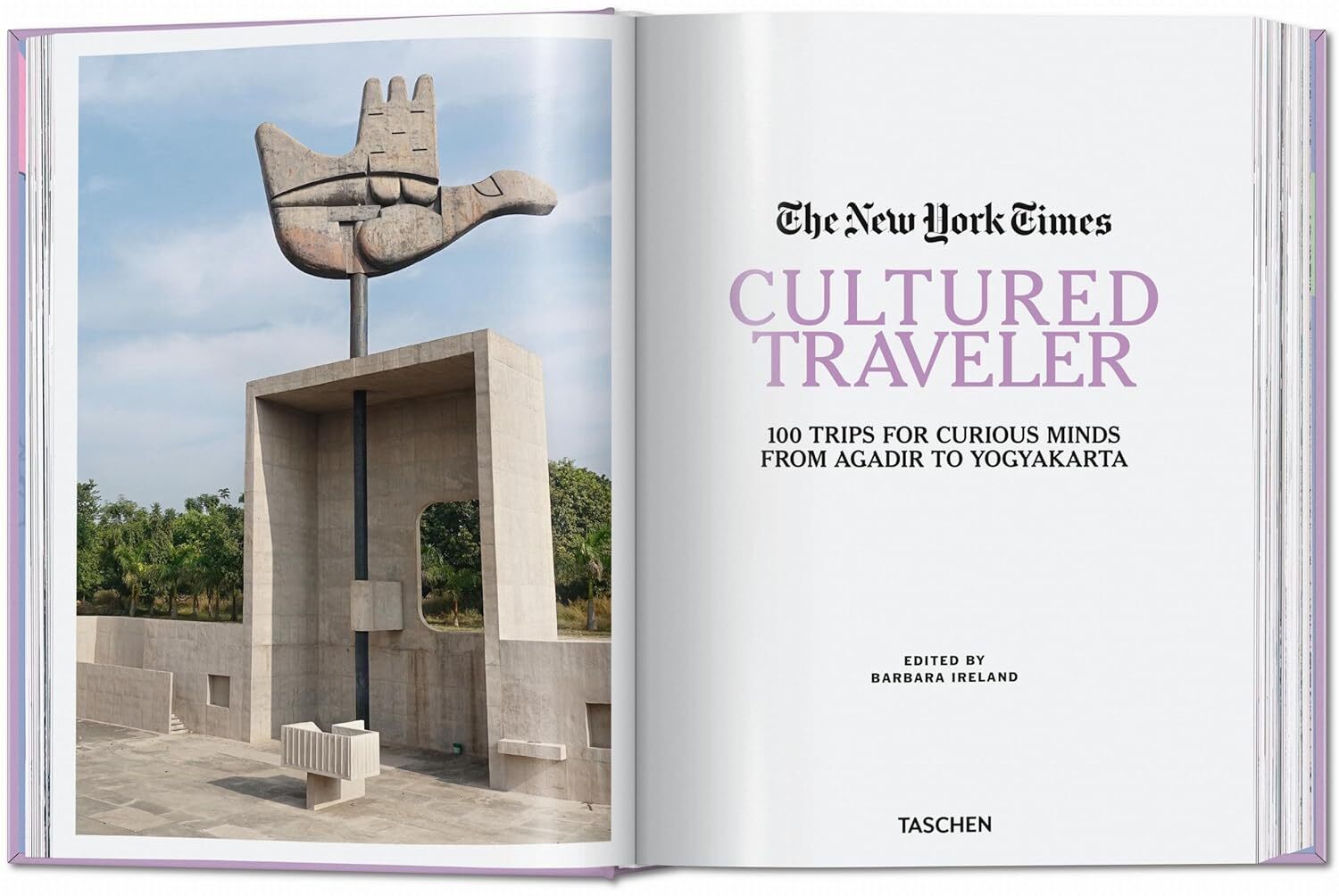  کتاب تاشن The New York Times. Cultured Traveler 