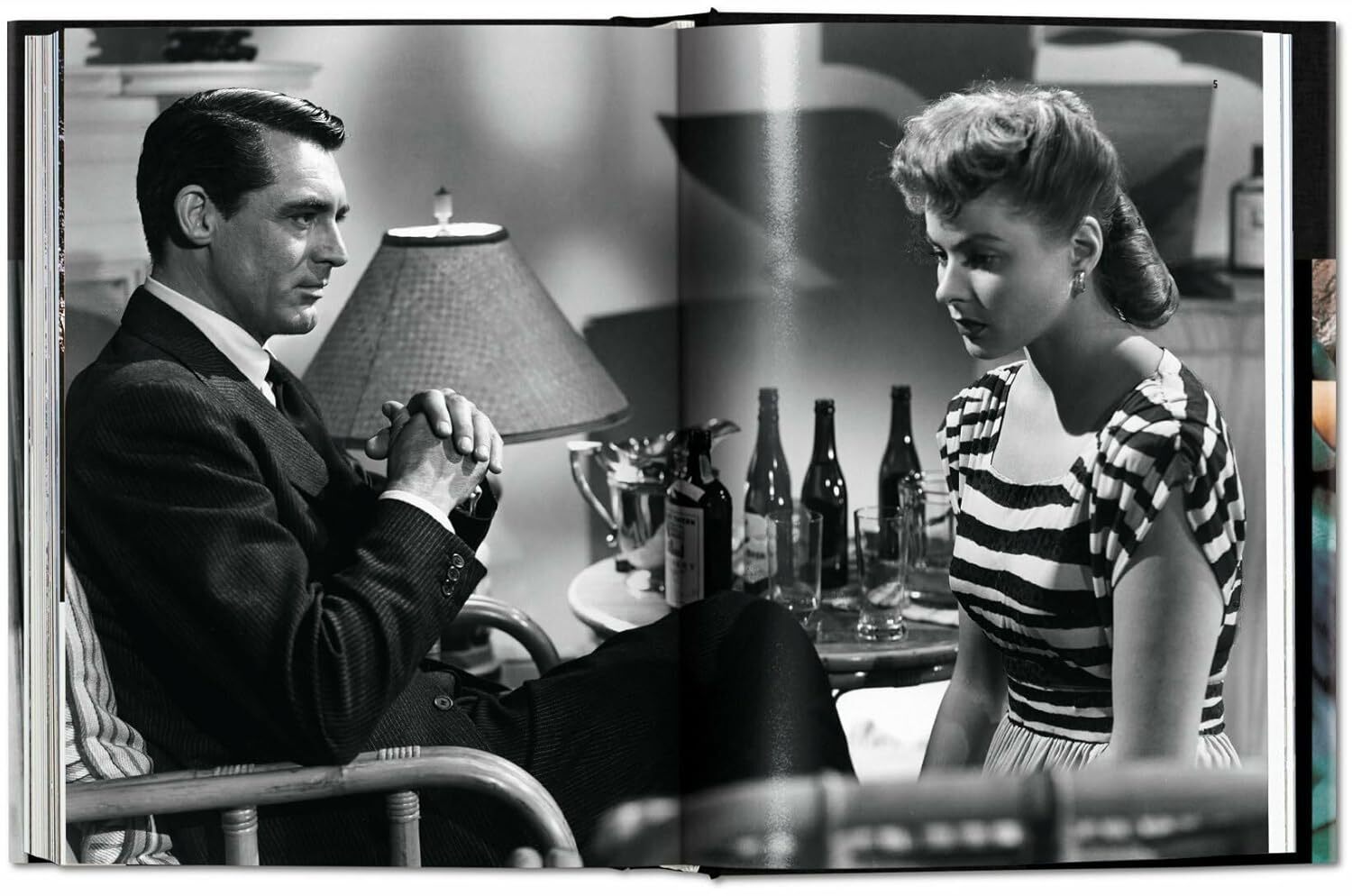  کتاب تاشن Alfred Hitchcock 