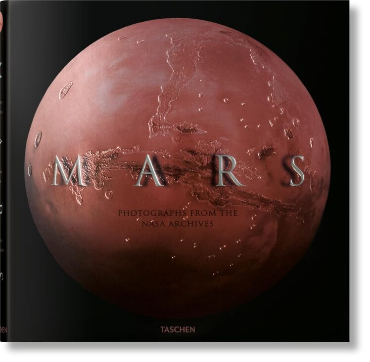 کتاب Mars. Photographs from the NASA Archives انتشارات تاشن 