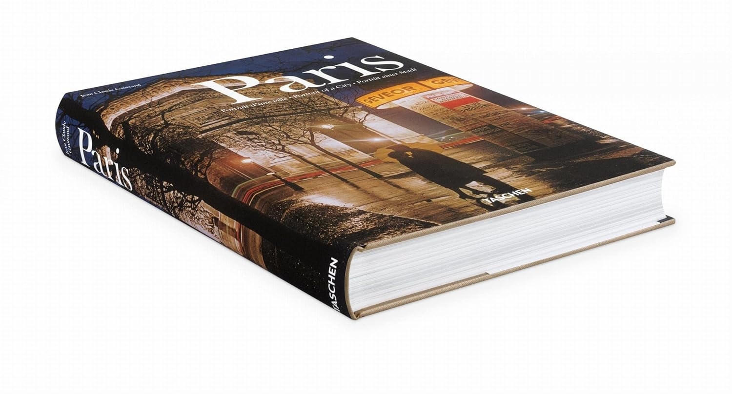  کتاب تاشن Paris. Portrait of a City 